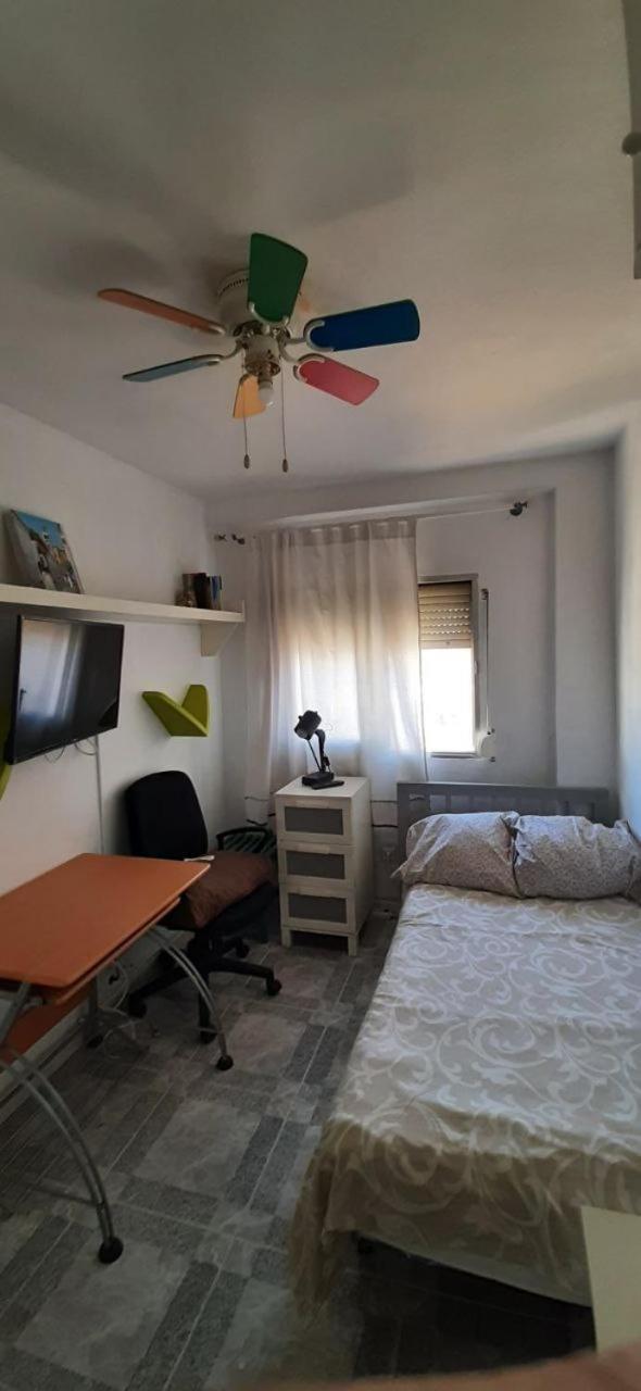 Habitaciones Green Door B&B Camas Exterior photo